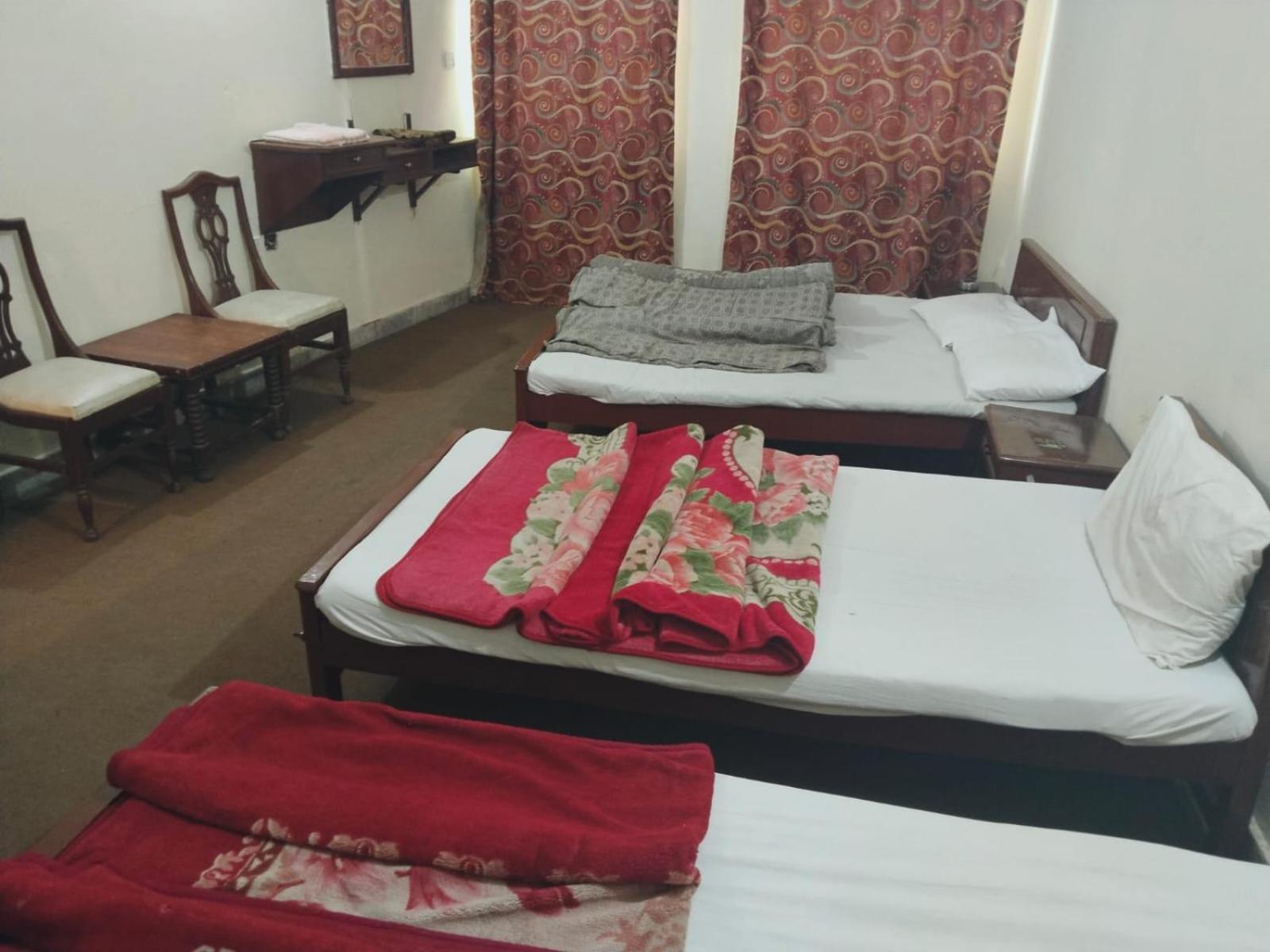 Shahzad Hotel راوالبيندي المظهر الخارجي الصورة