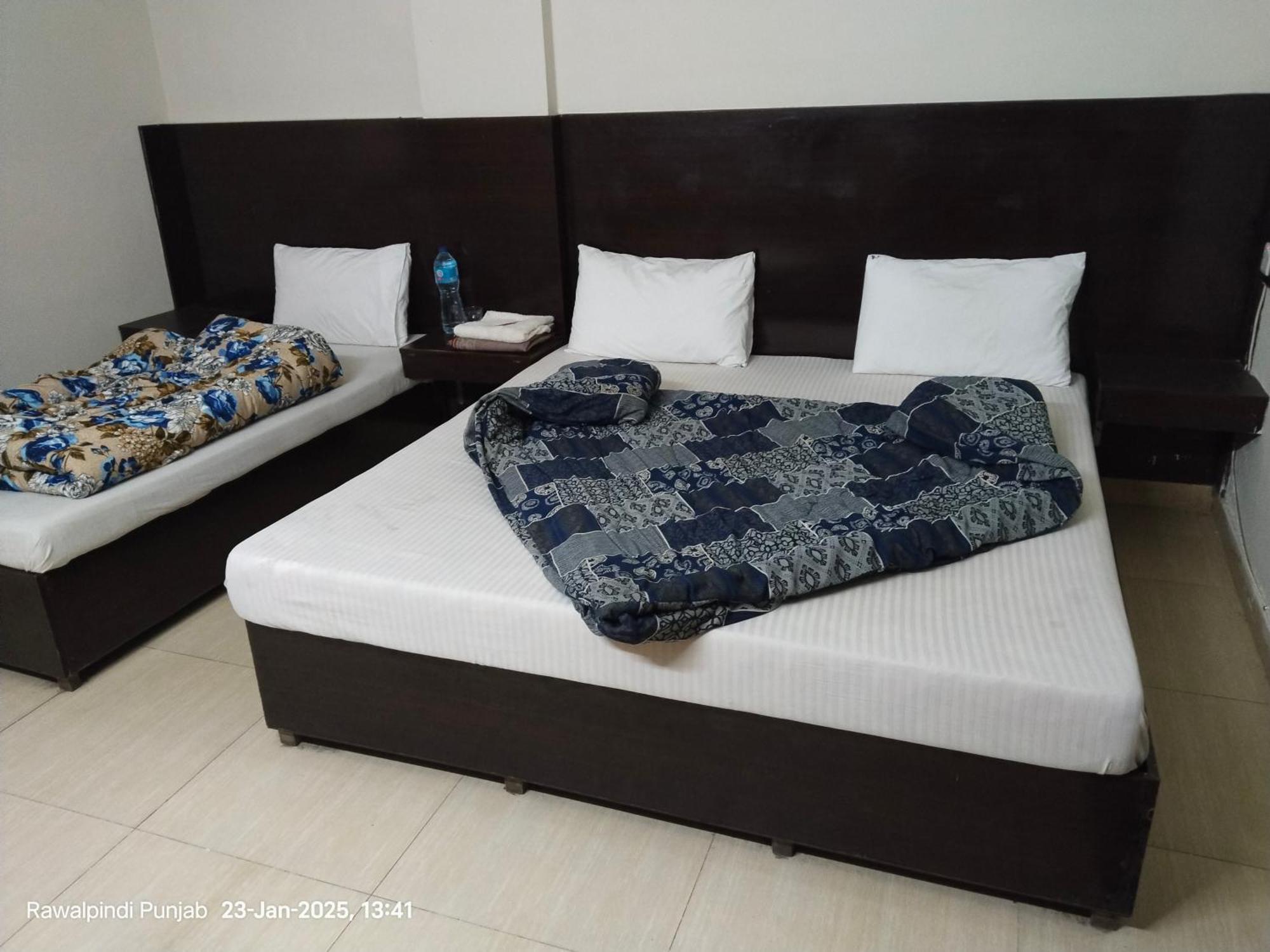 Shahzad Hotel راوالبيندي المظهر الخارجي الصورة